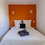 Un Balcon En Ville, Appartement 4 Pers Renove